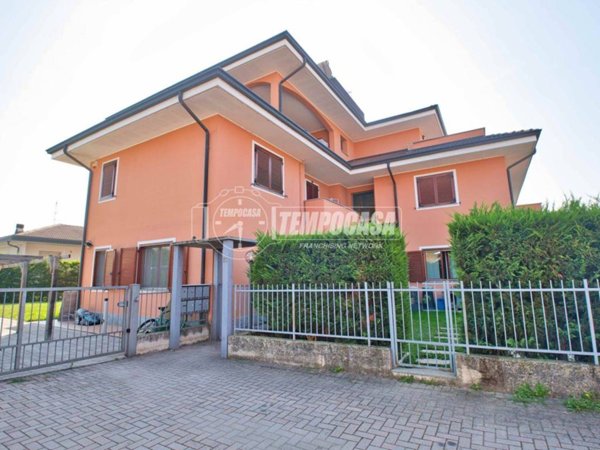 appartamento in vendita a Cameri