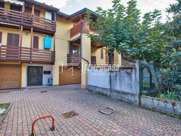 appartamento in vendita a Cameri