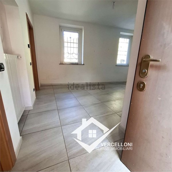 appartamento in vendita a Cameri