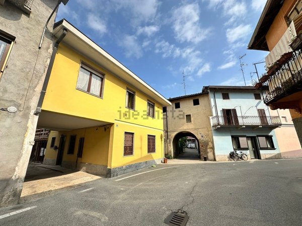 appartamento in vendita a Cameri