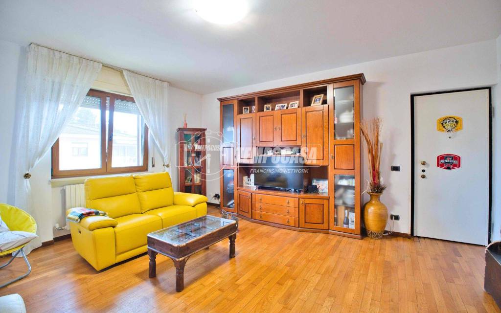 appartamento in vendita a Cameri