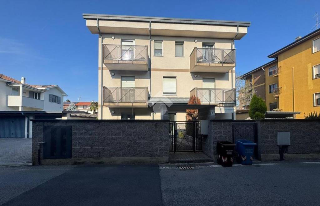 appartamento in vendita a Cameri