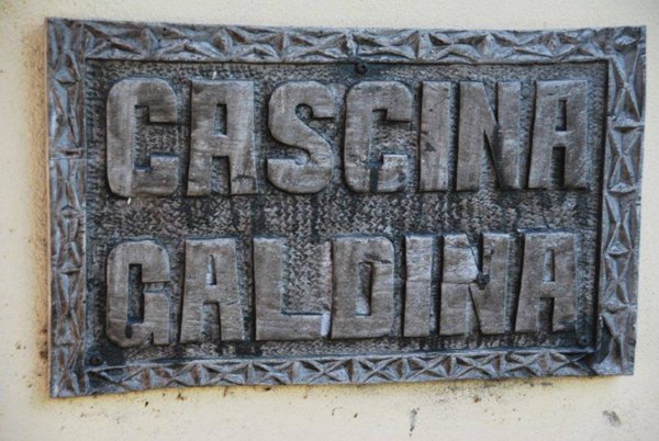 locale commerciale in vendita a Cameri