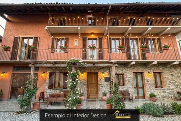 casa indipendente in vendita a Cameri