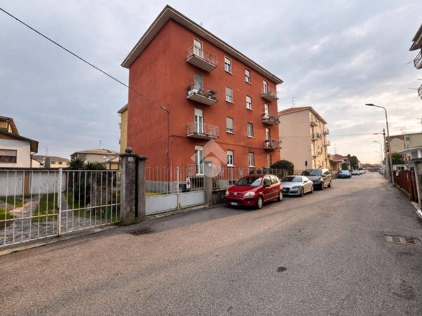 appartamento in vendita a Cameri