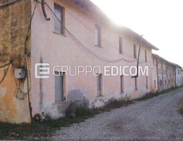 locale commerciale in vendita a Cameri