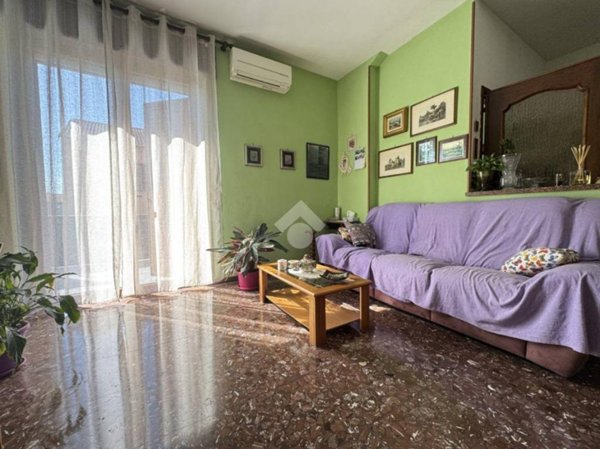 casa indipendente in vendita a Cameri
