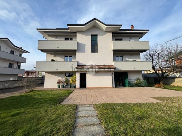 appartamento in vendita a Cameri