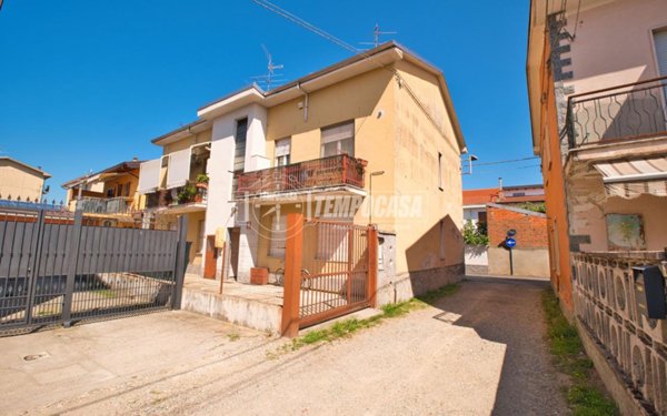 appartamento in vendita a Cameri