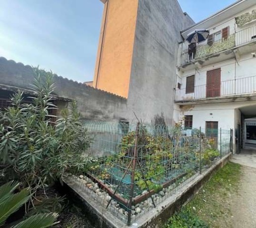 casa semindipendente in vendita a Cameri