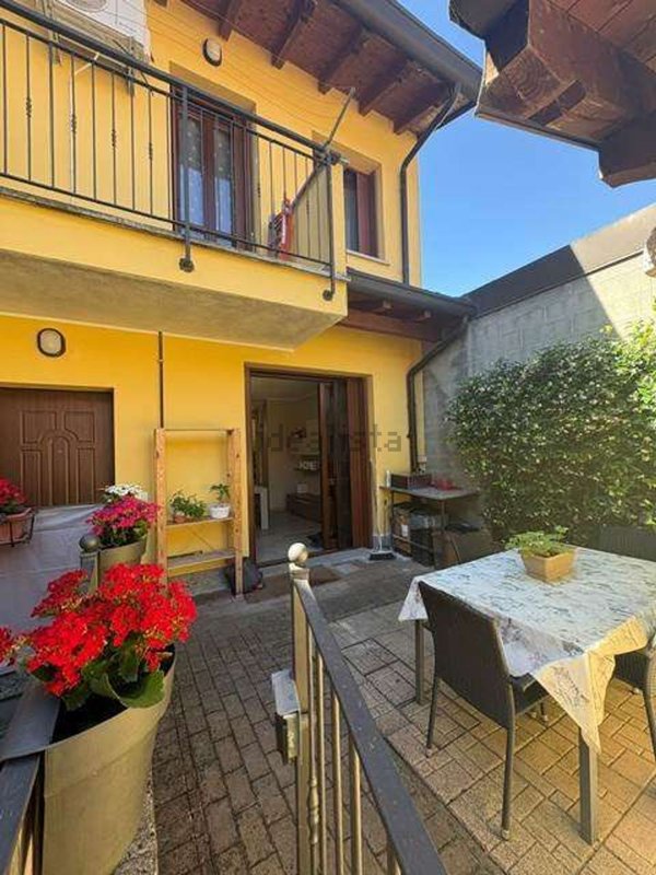appartamento in vendita a Cameri