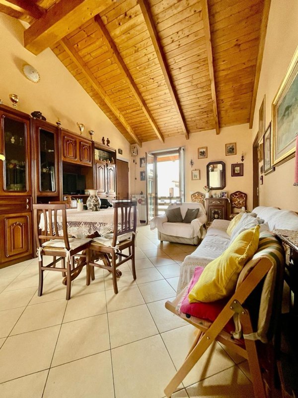appartamento in vendita a Cameri