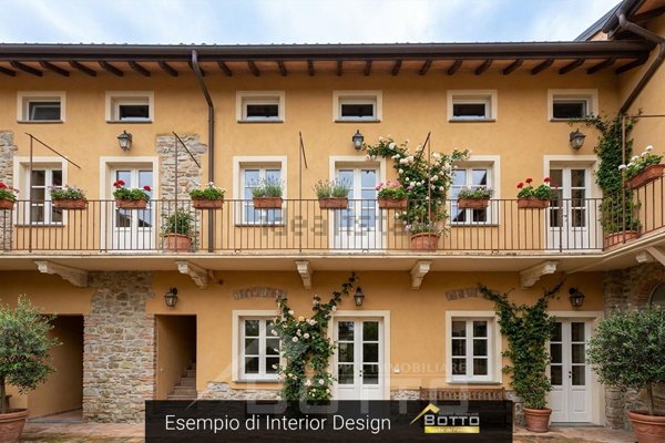 appartamento in vendita a Cameri in zona Nivellina