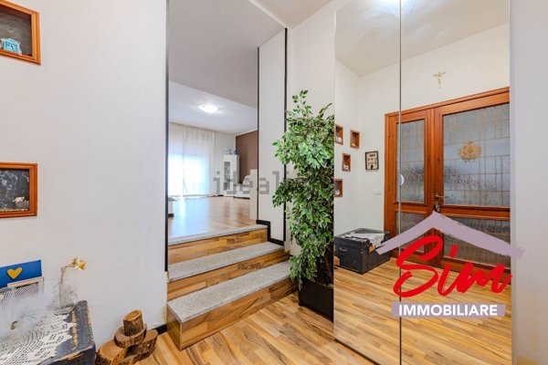 casa indipendente in vendita a Cameri