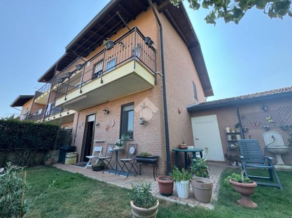 casa indipendente in vendita a Cameri