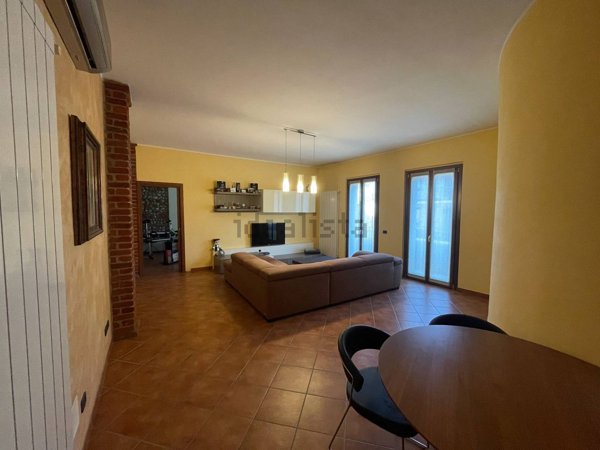appartamento in vendita a Cameri