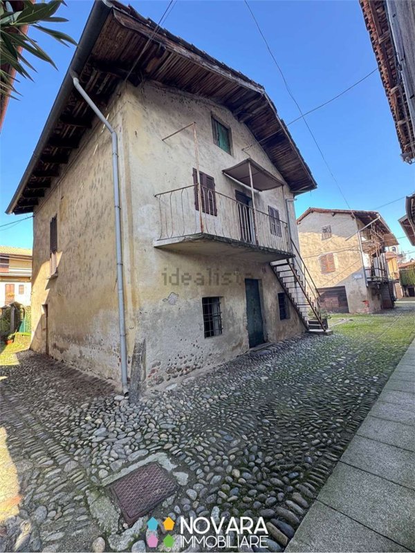 appartamento in vendita a Carpignano Sesia