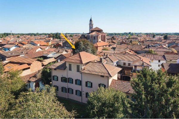 casa indipendente in vendita a Carpignano Sesia