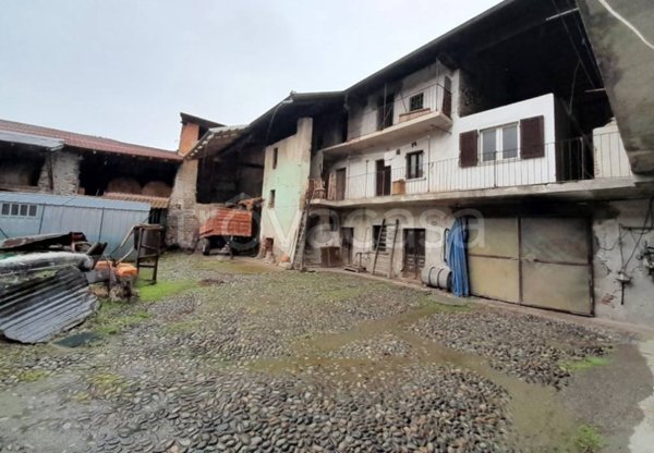 rudere in vendita a Carpignano Sesia