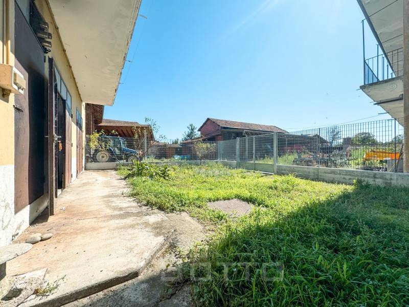 appartamento in vendita a Carpignano Sesia