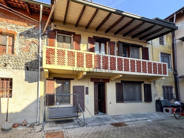 appartamento in vendita a Carpignano Sesia