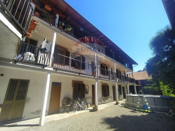 casa indipendente in vendita a Carpignano Sesia