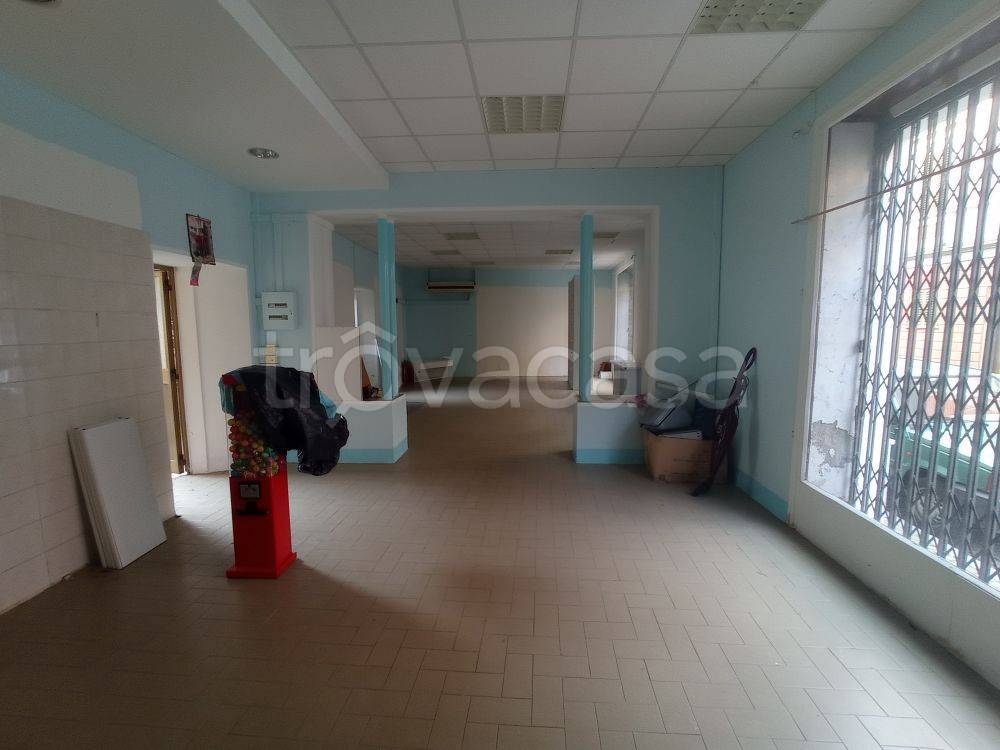 negozio in vendita a Carpignano Sesia