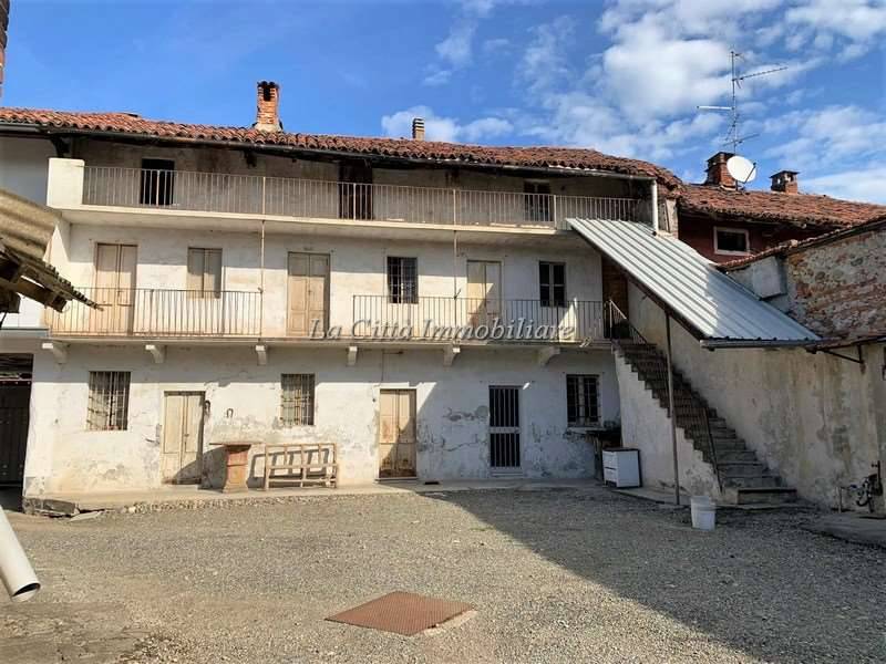 casa indipendente in vendita a Casalbeltrame