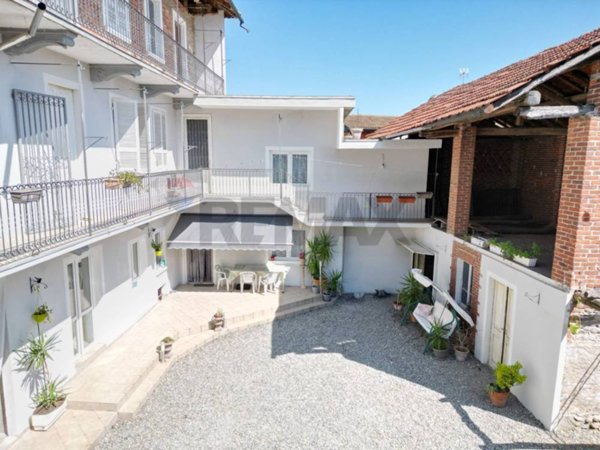 casa indipendente in vendita a Casalbeltrame