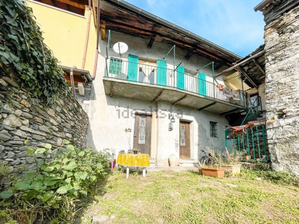 casa indipendente in vendita a Casalbeltrame