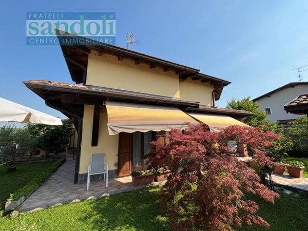 casa indipendente in vendita a Casalbeltrame