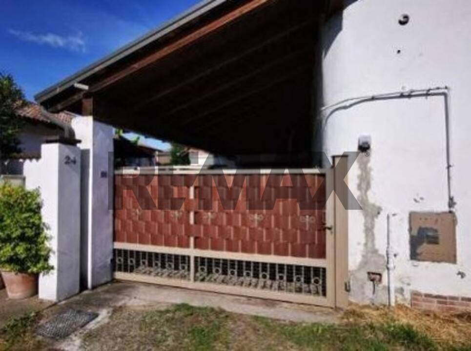casa indipendente in vendita a Casalbeltrame