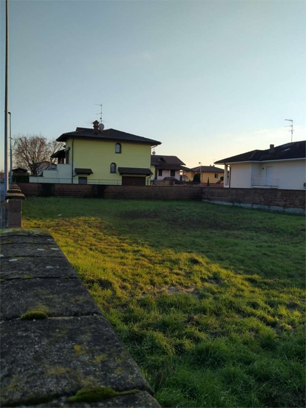 terreno edificabile in vendita a Casaleggio Novara