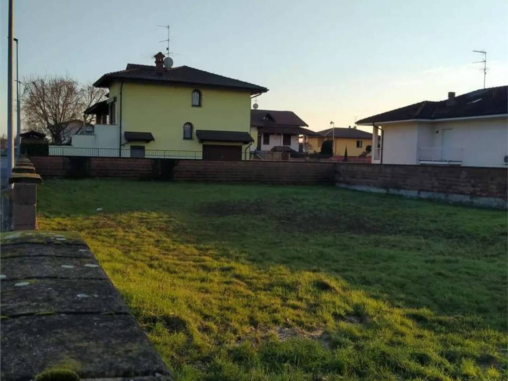 terreno agricolo in vendita a Casaleggio Novara