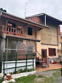 casa indipendente in vendita a Casaleggio Novara