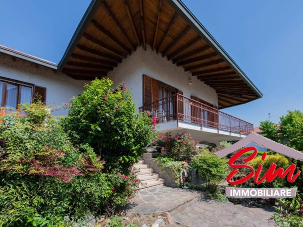 casa indipendente in vendita a Casaleggio Novara