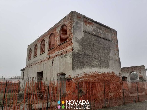 bivano in vendita a Casaleggio Novara