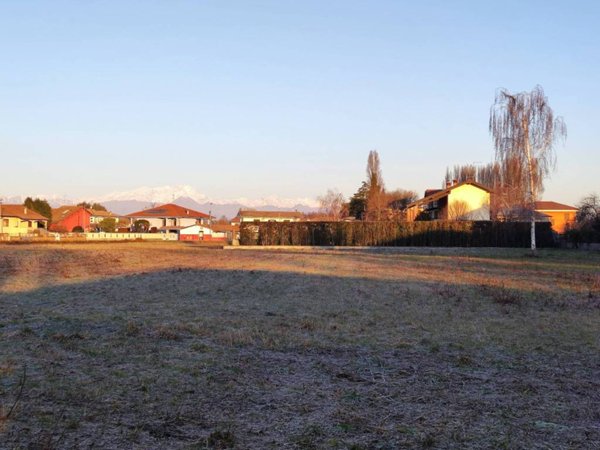 terreno edificabile in vendita a Casaleggio Novara