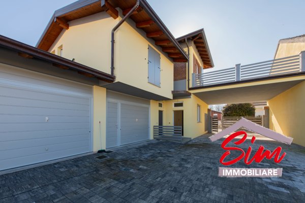 appartamento in vendita a Casaleggio Novara