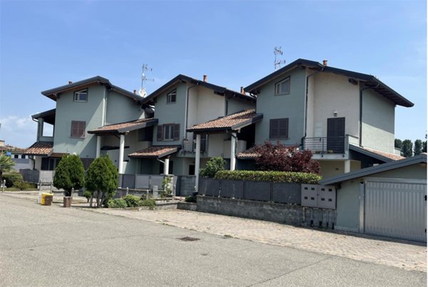 appartamento in vendita a Casaleggio Novara