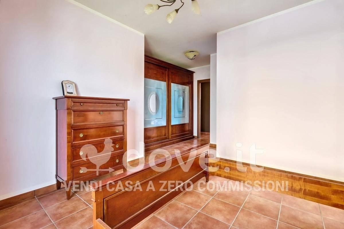 casa indipendente in vendita a Casalino