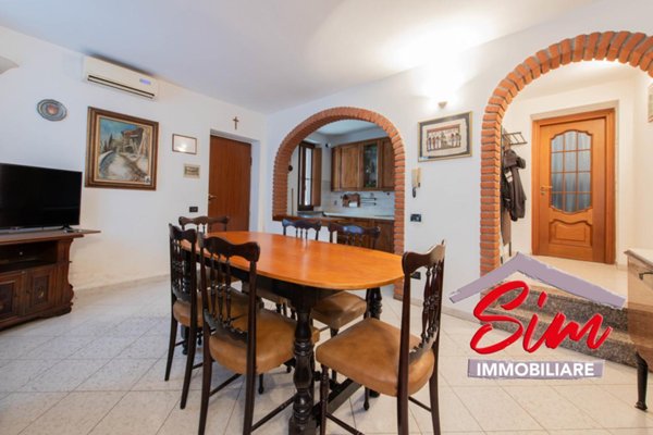 quadrivano in vendita a Casalino in zona Cameriano