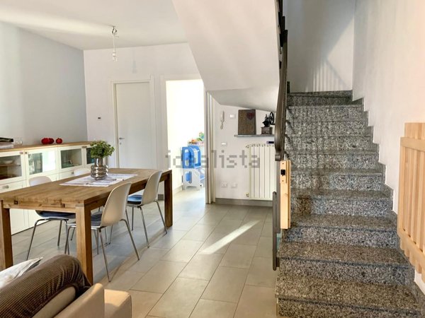 casa indipendente in vendita a Casalino