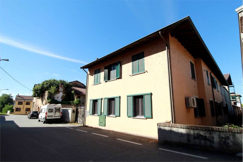 casa indipendente in vendita a Casalino in zona Cameriano