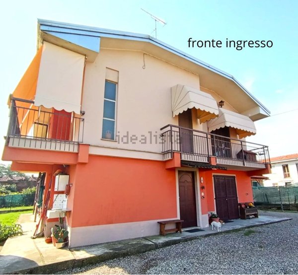 casa indipendente in vendita a Casalino in zona Cameriano