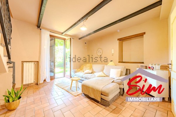 casa indipendente in vendita a Casalino in zona Orfengo