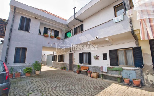 appartamento in vendita a Casalino in zona Cameriano