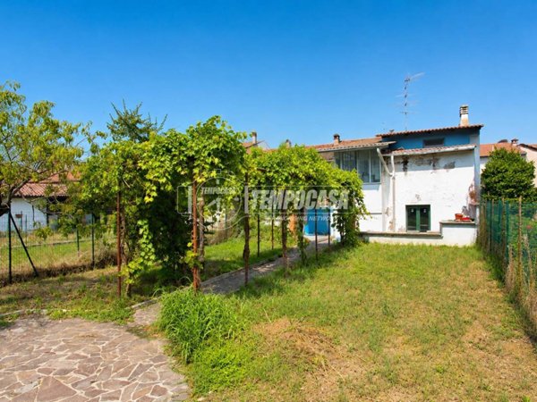 appartamento in vendita a Casalino in zona Cameriano