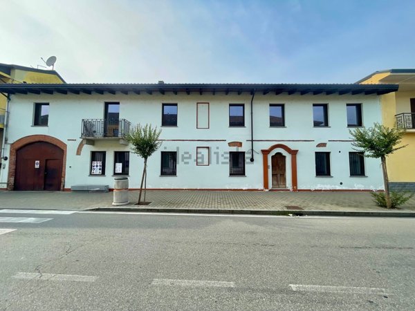 casa indipendente in vendita a Casalvolone