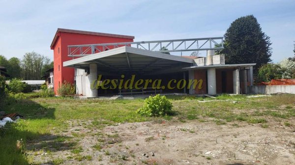 terreno edificabile in vendita a Castelletto sopra Ticino
